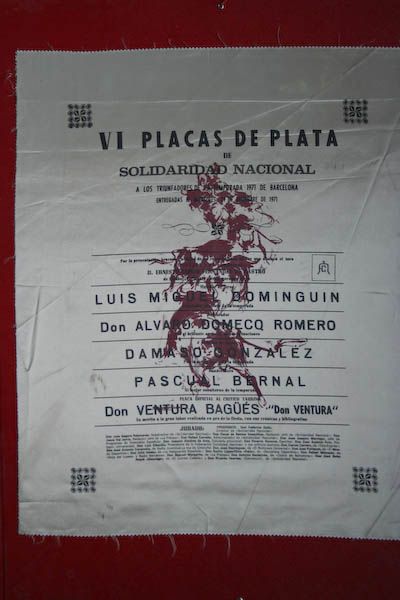 Cartel de toros en seda