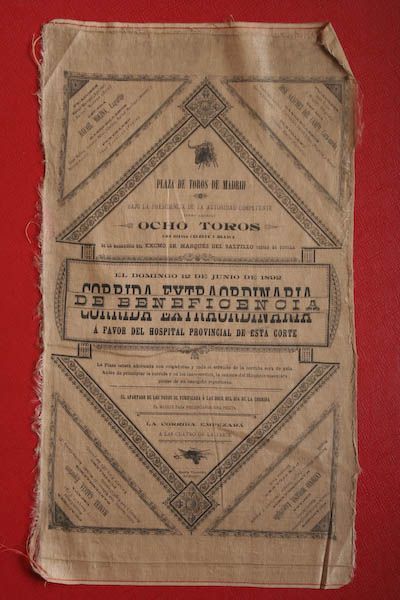 Cartel de toros de Madrid en seda