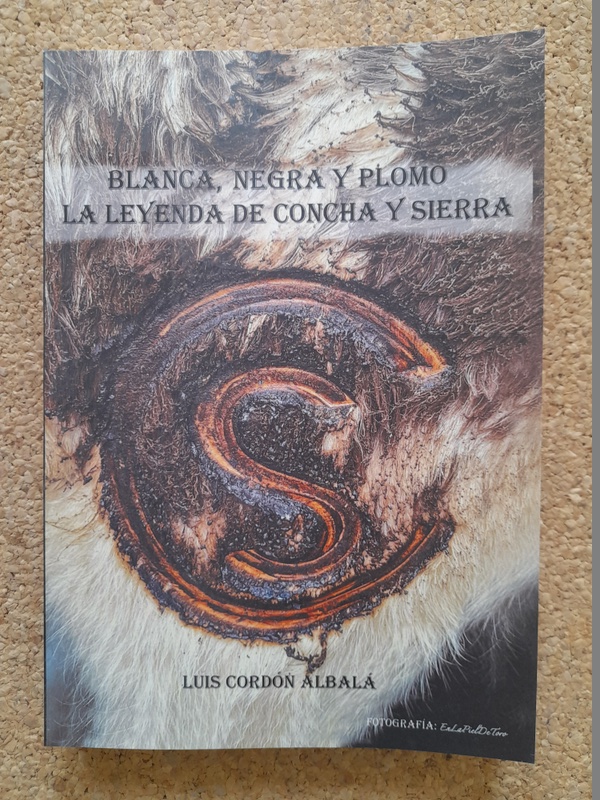 Blanca, negra y plomo. La leyenda de Concha y Sierra.