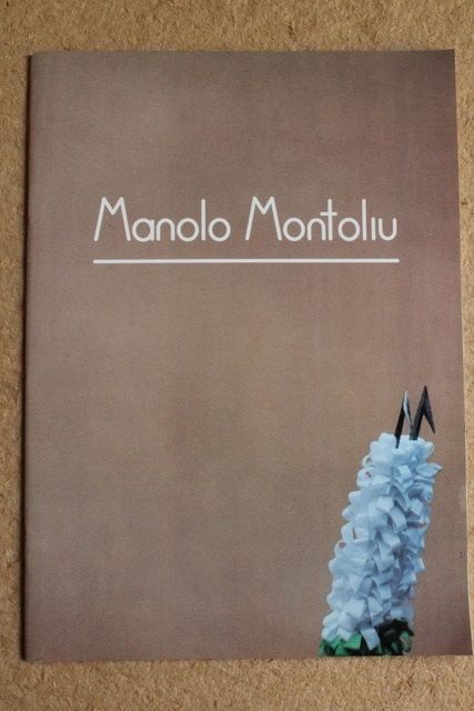 Manolo Montoliu. Publicación-homenaje al banderillero. Textos de Mariano Tomás, Andrés Amorós, etc.