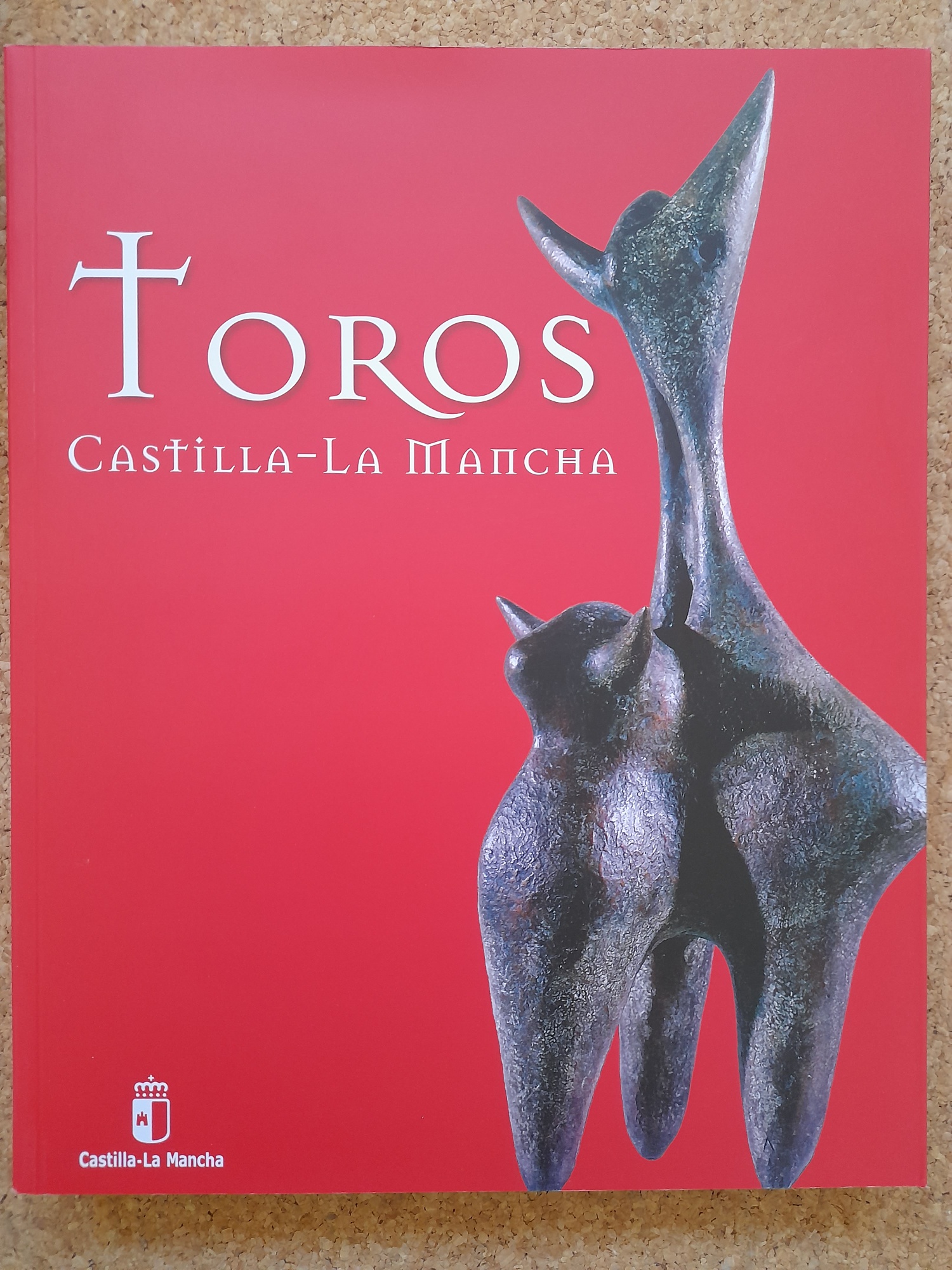 Toros. Castilla- La Mancha. Coordinacuón editorial e ilustración: Antonio Pareja.