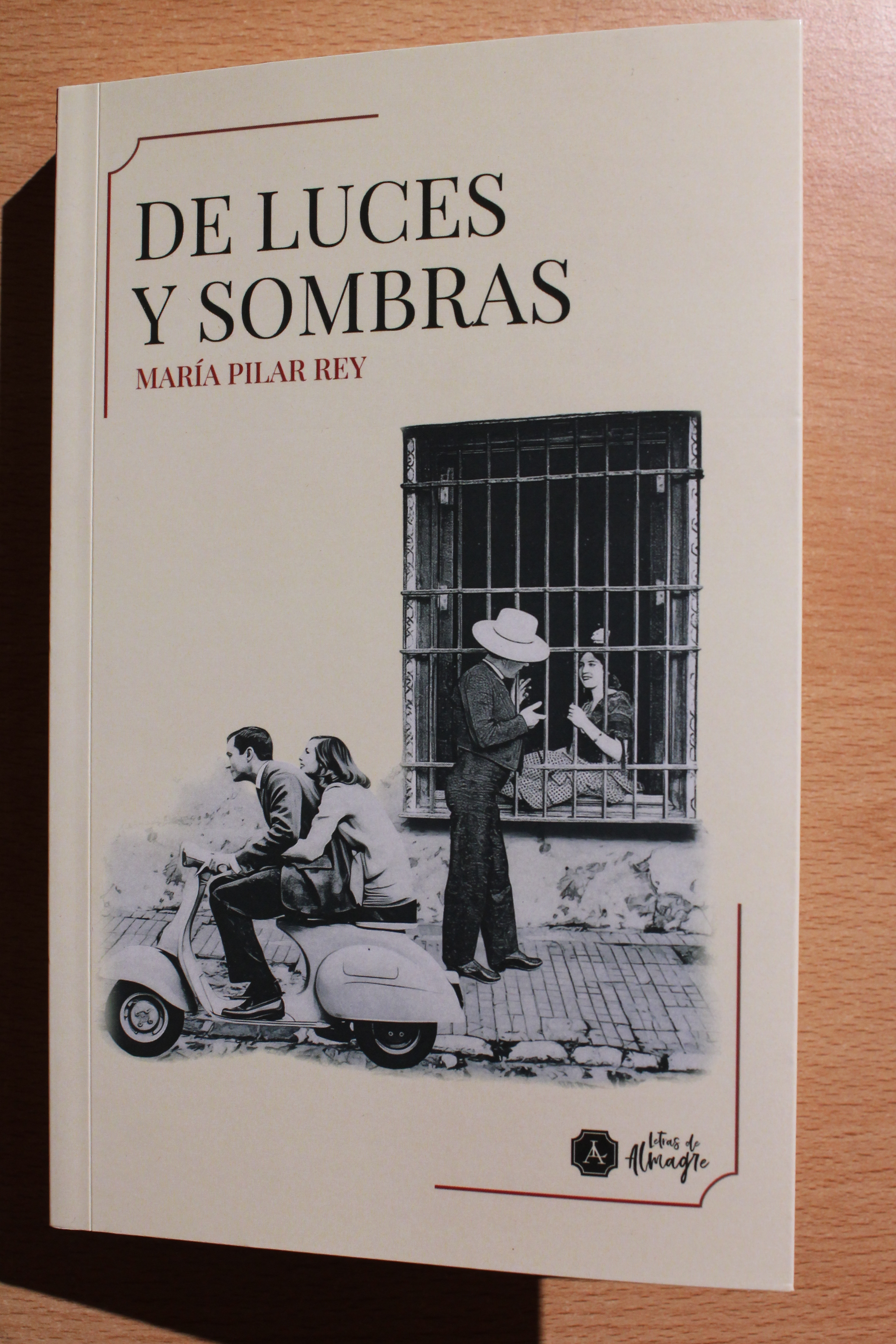 De luces y sombras.