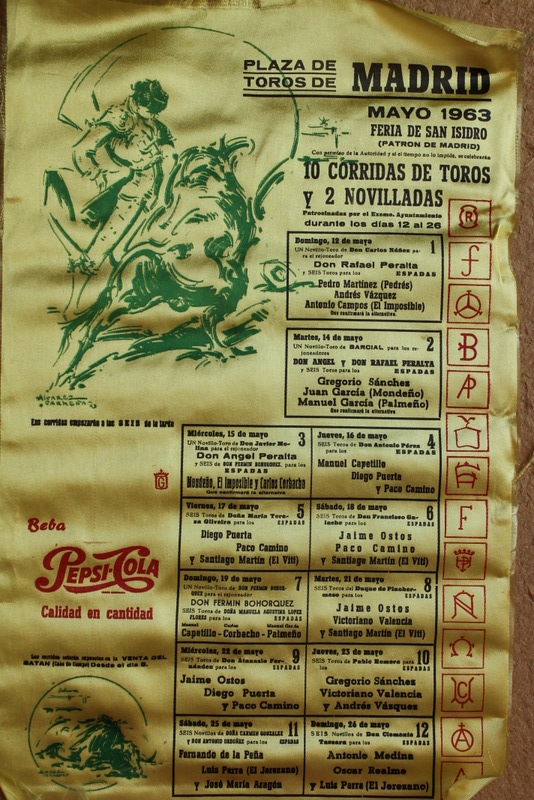 Cartel de toros de Madrid en seda. Fiesta de San Isidro 1963. 