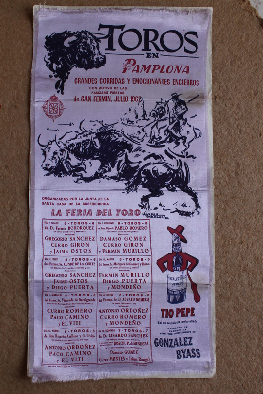 Cartel de toros de Pamplona. Grandes corridas y emocionantes encierros con motivo de las famosas fiestas de San Fermín. Julio 1962.
