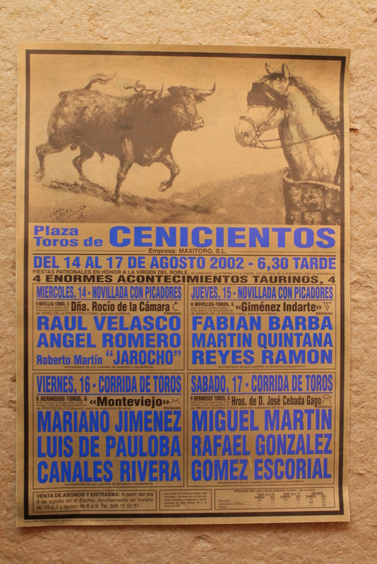 Cartel de toros de Cenicientos. Del 14 al 17 de agosto de 2002.